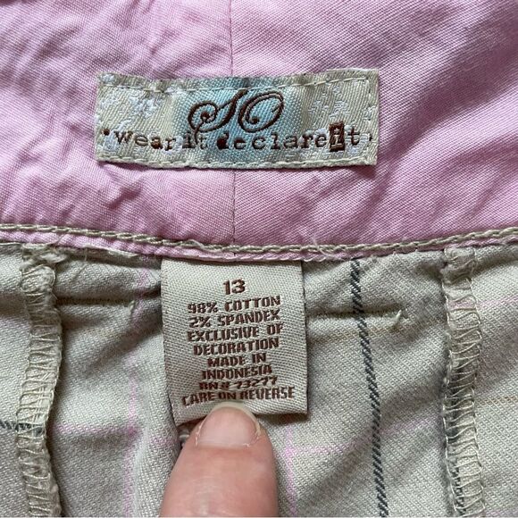 SO cream, pink and brown plaid mid rise straight leg pants, light cargo style 13 - Picture 7 of 8